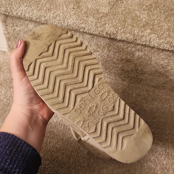 Ugg Classic Short Tan Suede Boots w/ Print "Sundance II" Size 7 - Picture 11 of 12